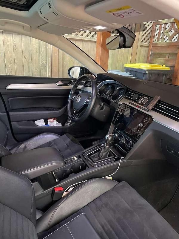 Gebraucht VW Passat 220 PS (161 kW) 2017 Schwarz Kombi