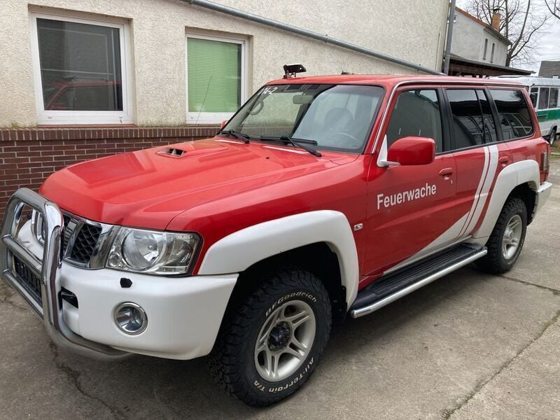 Weiß Gebraucht 2007 Nissan Patrol SE SUV | 18.990 € (Superpreis) - Bild 1/4