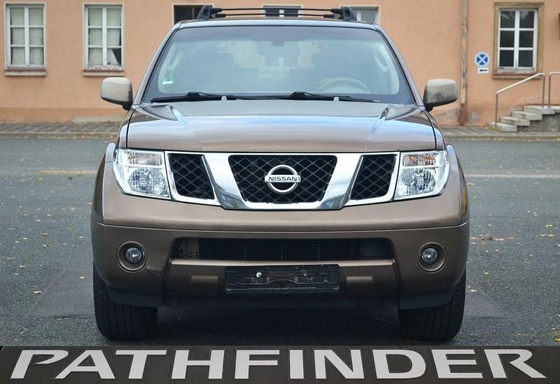 Gebraucht Nissan Pathfinder Premium Edition 273 PS (200 kW) 2005 Braun SUV