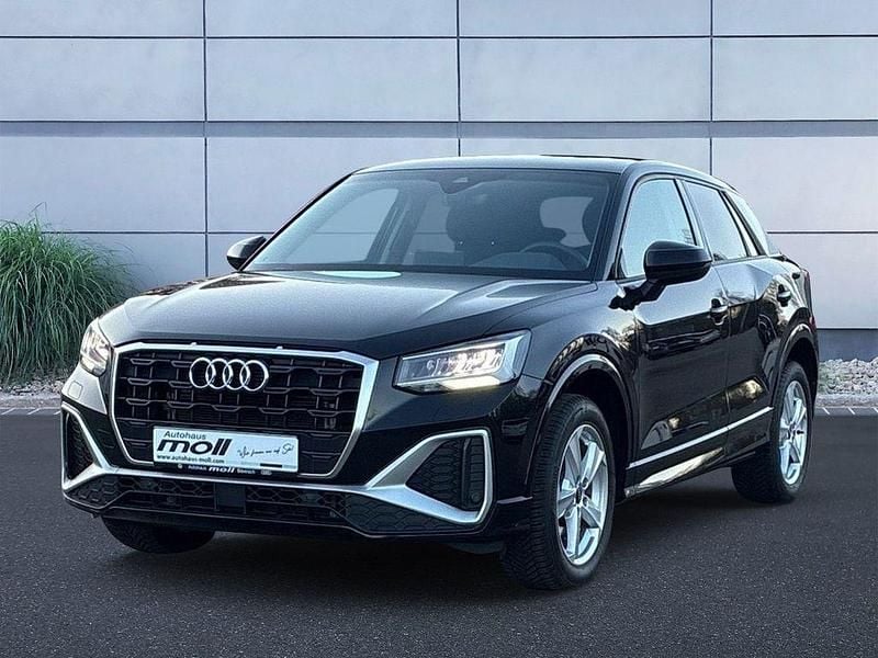 Gebraucht Audi Q2 S-Line 150 PS (110 kW) 2024 Schwarz SUV