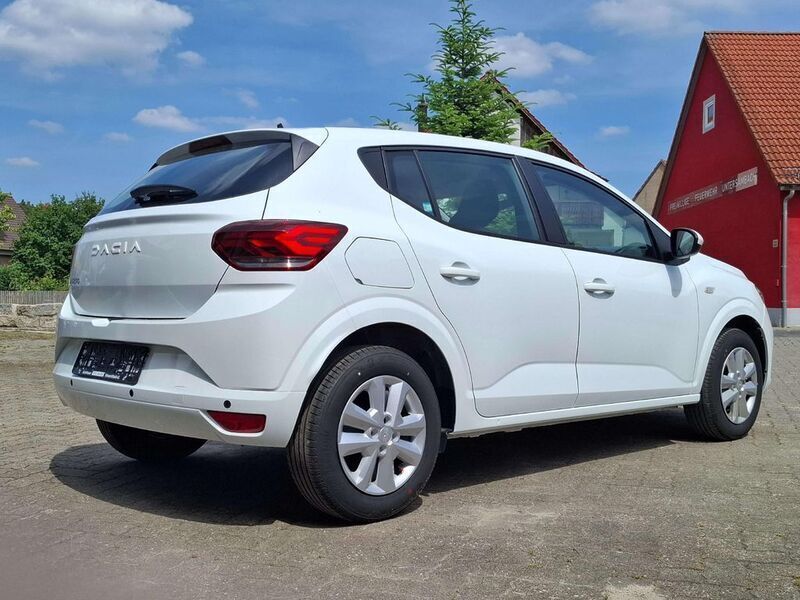 Gebraucht Dacia Sandero Expression 91 PS (66 kW) 2024 Weiß Kleinwagen