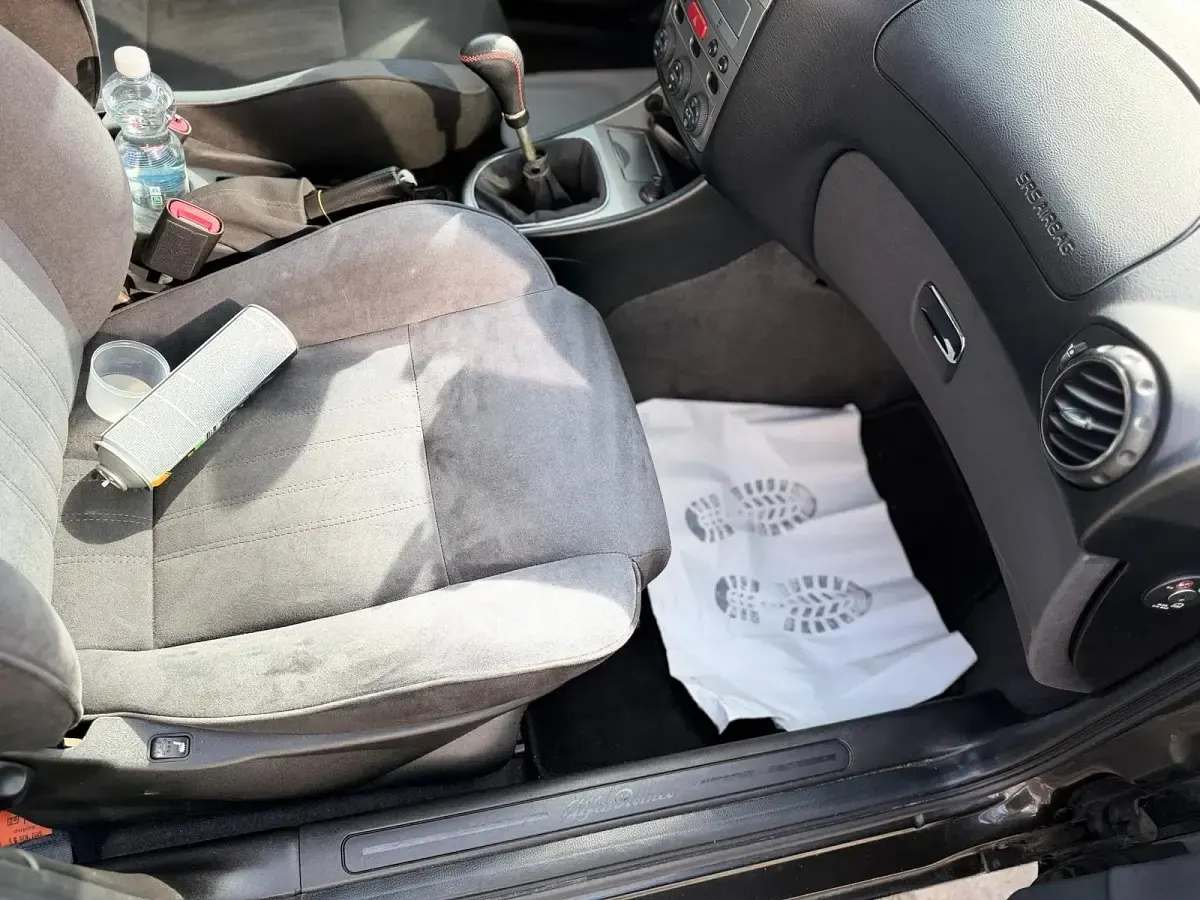 Gebraucht Alfa Romeo 147 120 PS (88 kW) 2005 Schwarz Kleinwagen