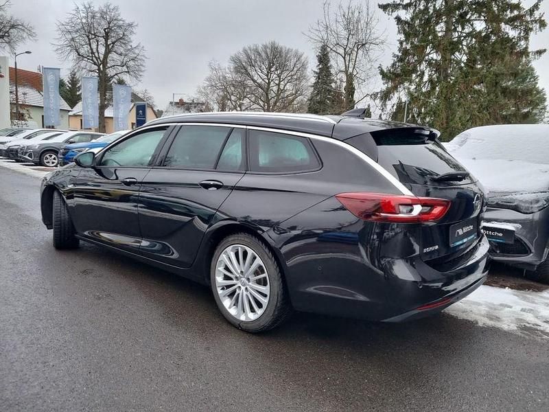 Gebraucht Opel Insignia Dynamic 165 PS (121 kW) 2017 Schwarz Kombi