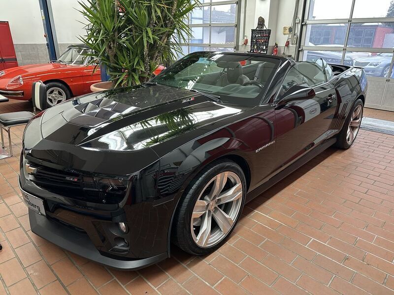 Schwarz Gebraucht 2012 Chevrolet Camaro ZL1 Cabrio | 49.990 € - Bild 1/4