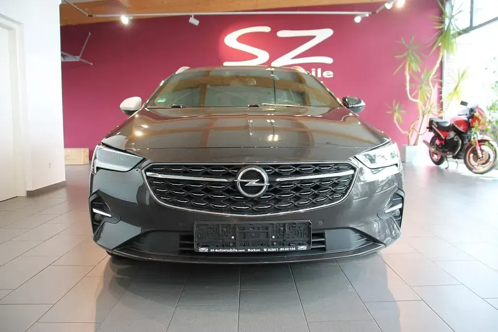 Gebraucht Opel Insignia Elegance 174 PS (127 kW) 2020 Stone brown Kombi