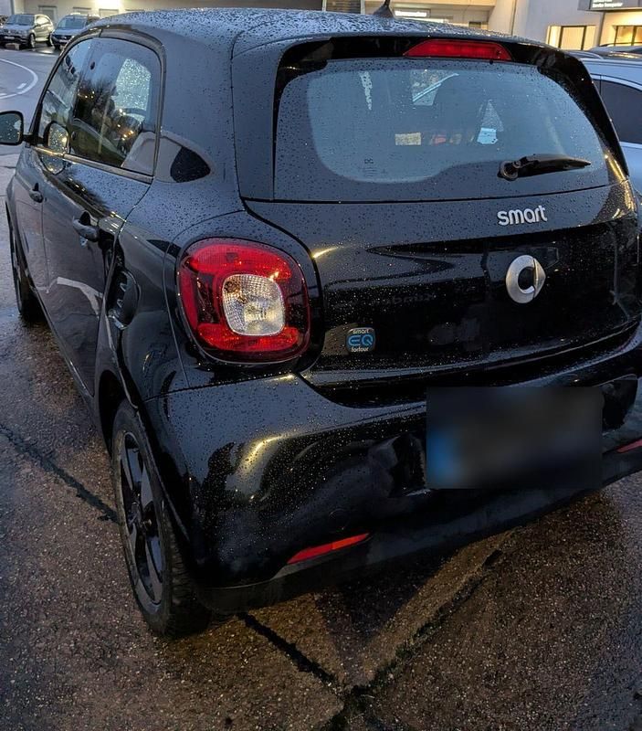 Gebraucht Smart ForFour Electric Drive 60 kW (82 PS) 2020 Schwarz Limousine