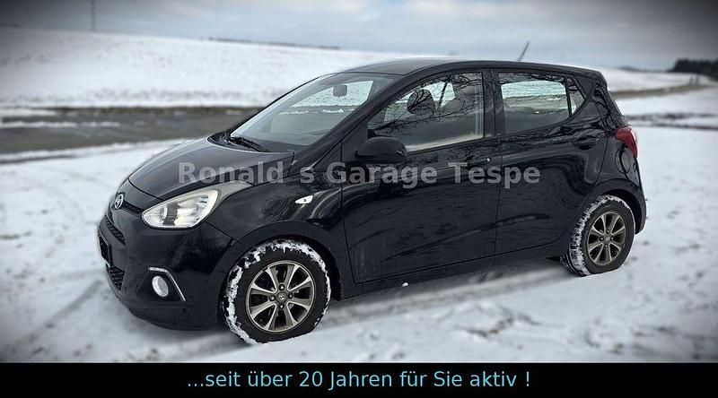 Gebraucht Hyundai i10 Trend 67 PS (49 kW) 2014 Schwarz Kleinwagen