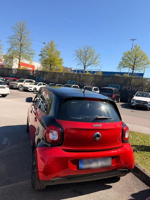 Second-hand Smart ForFour 71 CP (52 kW) 2016 Roșu Hatchback