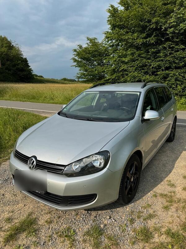 Silber Gebraucht 2010 VW Golf VI Kombi | 2.990 € (Superpreis) - Bild 1/4
