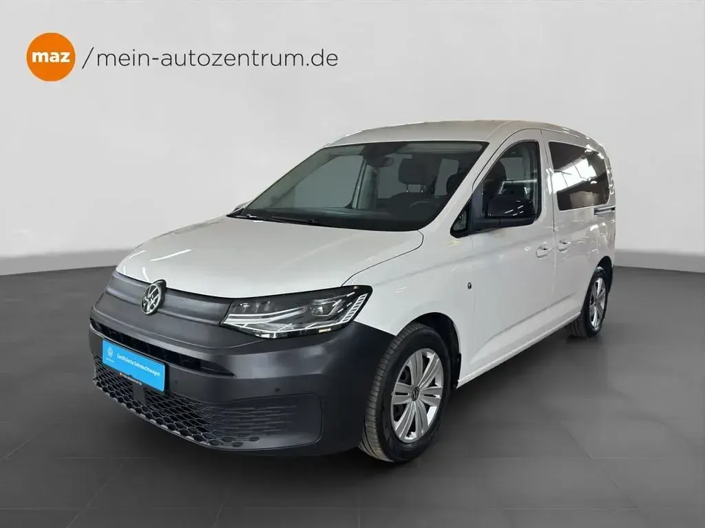 Second-hand VW Caddy Basis 122 CP (89 kW) 2022 Alb Monovolum
