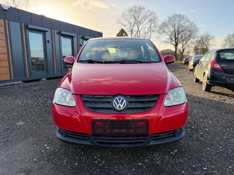 Usata VW Fox 54 CV (39 kW) 2008 Rosso Utilitaria