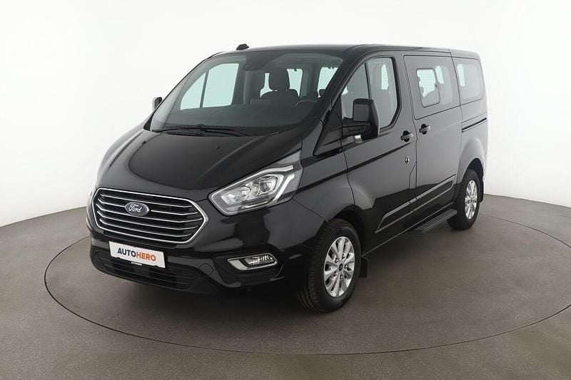 Gebraucht Ford Tourneo Titanium 131 PS (96 kW) 2021 Schwarz Van / Kleinbus