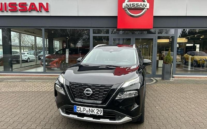 Schwarz Gebraucht 2025 Nissan X-Trail SUV | 44.990 € - Bild 1/4