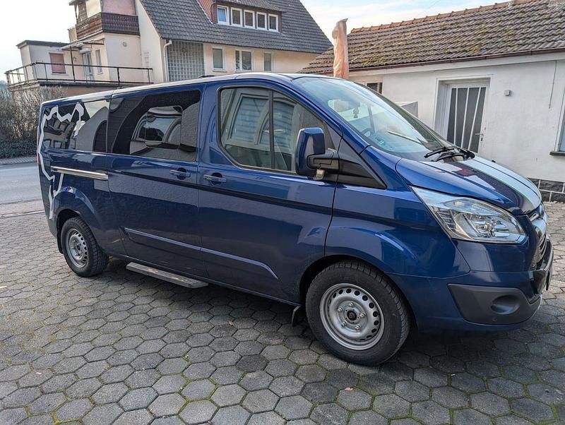 Gebraucht Ford Tourneo 170 PS (125 kW) 2017 Blau Van / Kleinbus