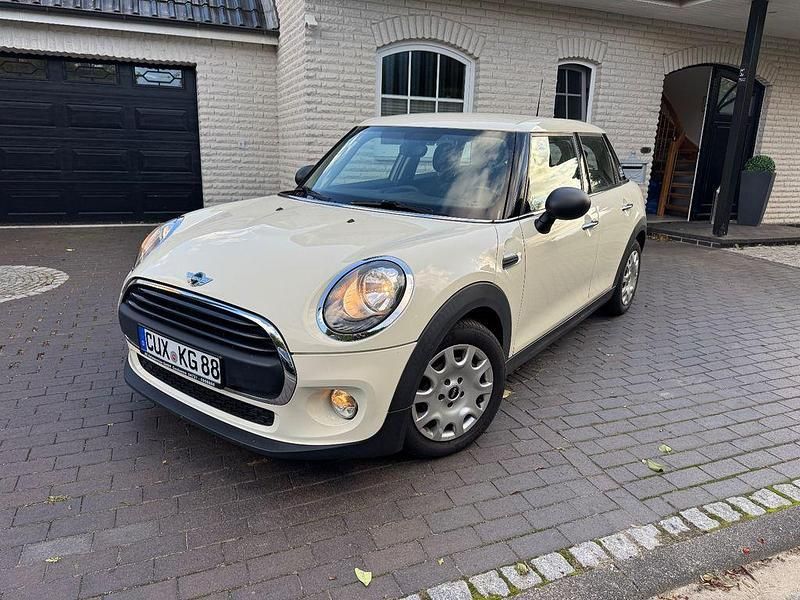 Beige Gebraucht 2016 Mini ONE Kleinwagen | 9.490 € (Guter Preis) - Bild 1/4