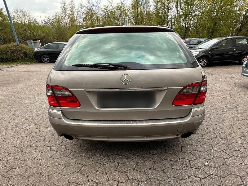 Gebraucht Mercedes 320 224 PS (164 kW) 2006 Grau Kombi