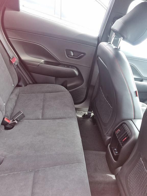 Gebraucht Hyundai Kona N Line 199 PS (146 kW) 2024 Violet SUV