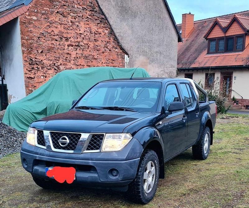 Schwarz Gebraucht 2007 Nissan Navara Abholung | 14.990 € - Bild 1/4