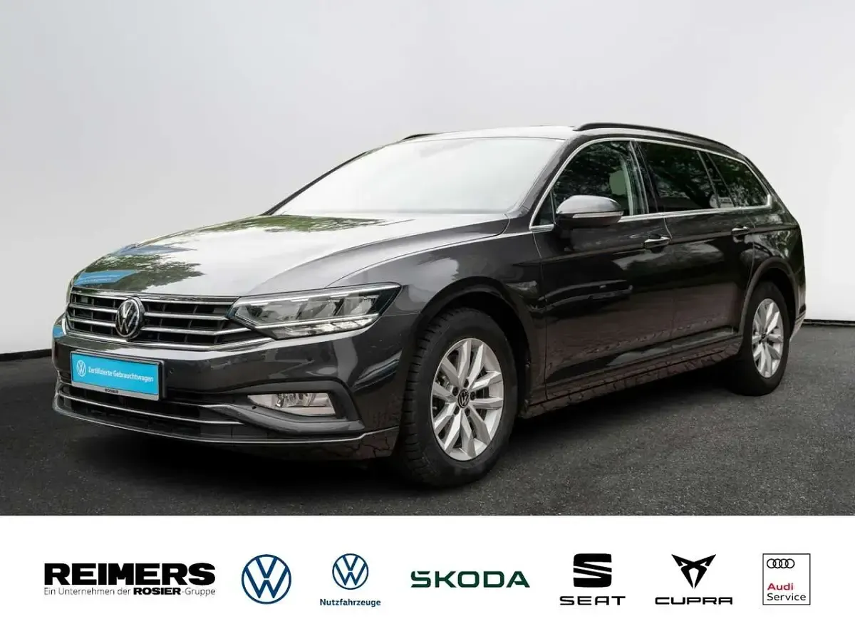 Gebraucht VW Passat Business 150 PS (110 kW) 2022 Kombi