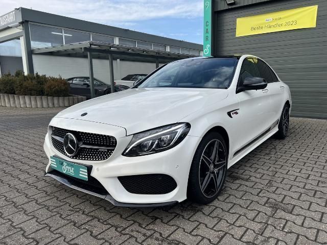 Weiß Gebraucht 2015 Mercedes C450 AMG AMG Limousine | 32.990 € (Teuer) - Bild 1/4