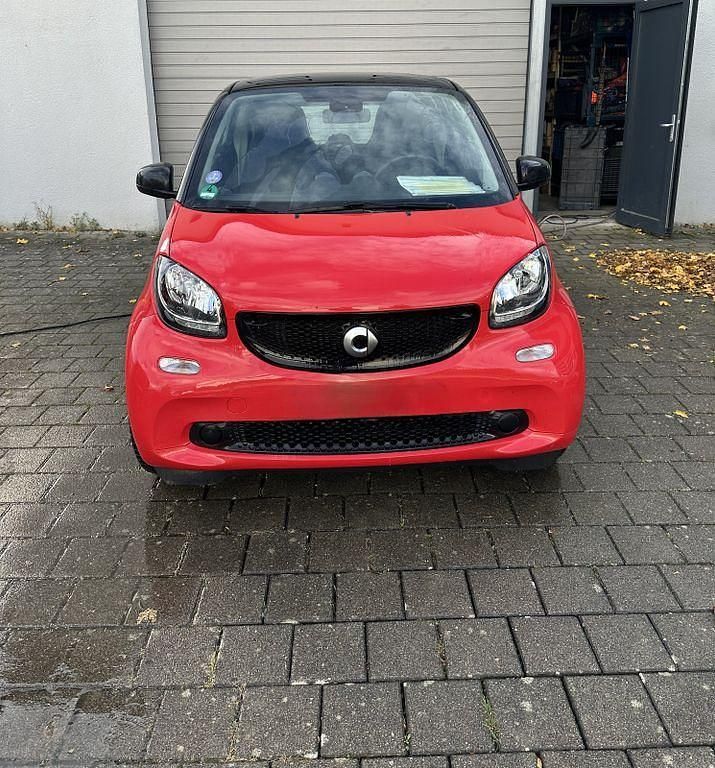Rot Gebraucht 2019 Smart #3 SUV | 14.700 € - Bild 1/4