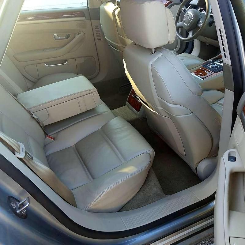 Gebraucht Audi A8 260 PS (191 kW) 2008 Silber Limousine