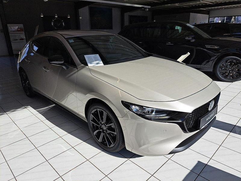 Neu 2025 Mazda 3 Nagisa | 28.540 € - Bild 1/4