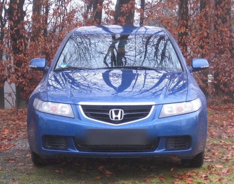 Blau Gebraucht 2003 Honda Accord Kombi | 1.899 € (Fairer Preis) - Bild 1/4