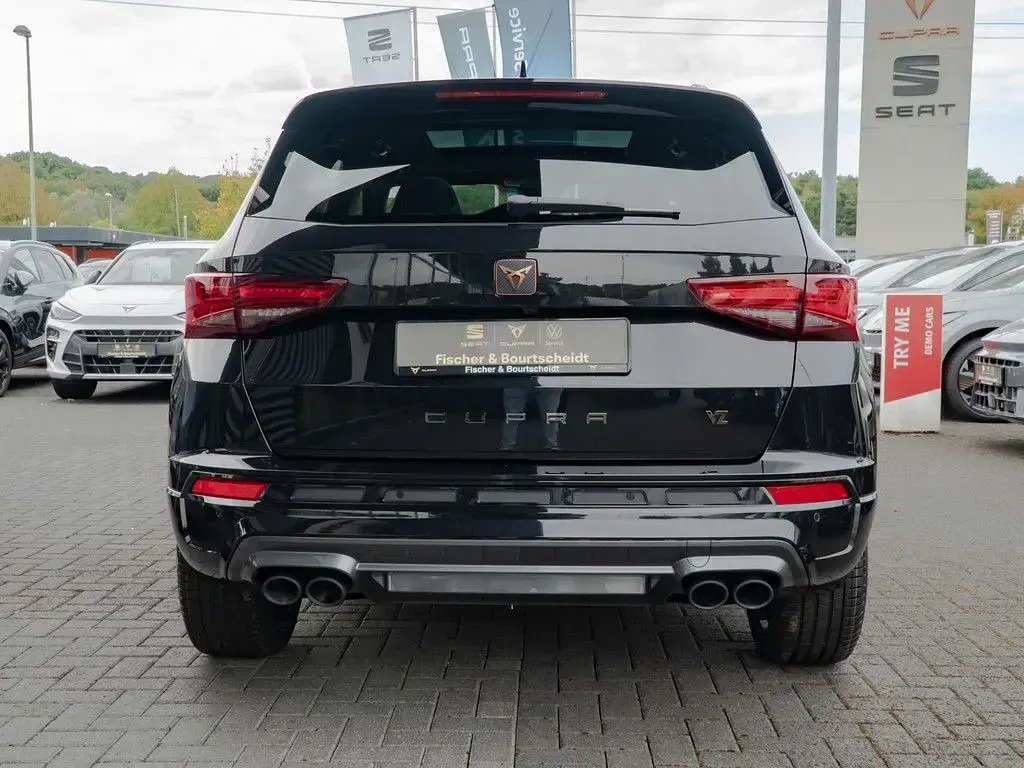 Neu Cupra Ateca VZ 300 PS (220 kW) 2025 Magic schwarz SUV