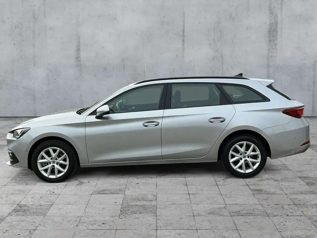 Gebraucht Seat Leon ST Style 150 PS (110 kW) 2024 Silber Kombi