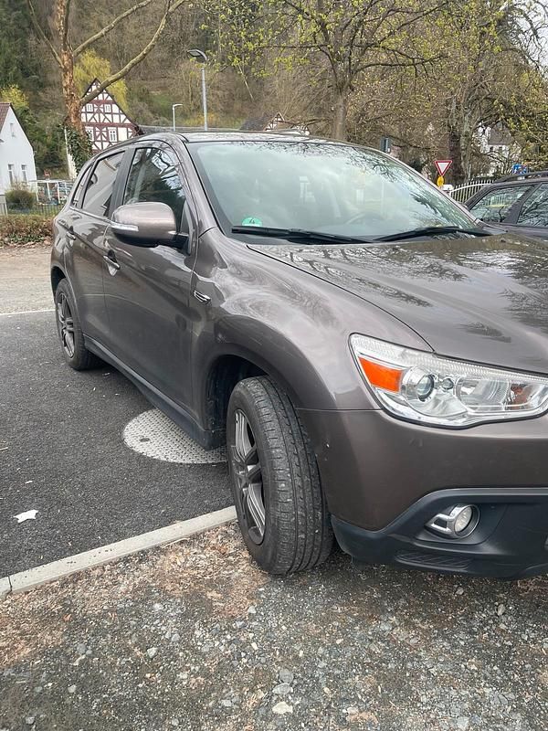 Gebraucht Mitsubishi ASX 150 PS (110 kW) 2010 Grün SUV