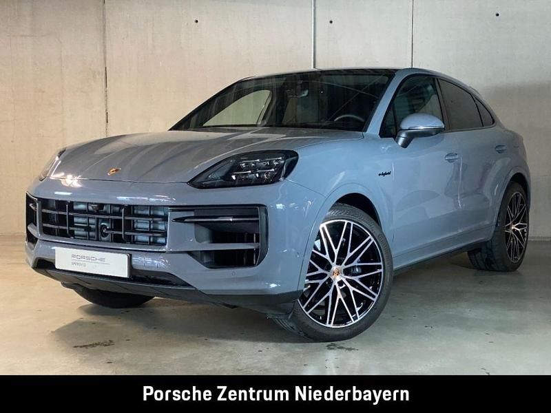 Arktikgrau Gebraucht 2024 Porsche Cayenne Coupe Coupé | 126.790 € - Bild 1/4