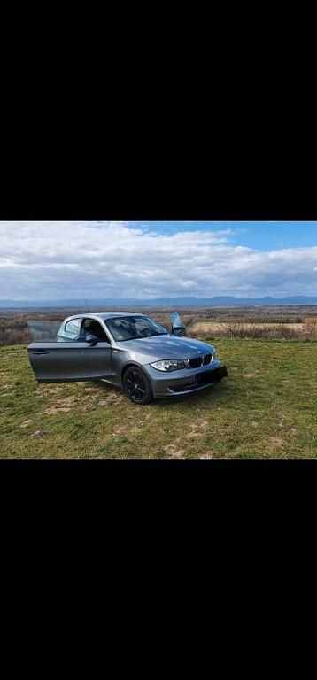 Gebraucht BMW 120 Basis 170 PS (125 kW) 2009 Grau Kleinwagen