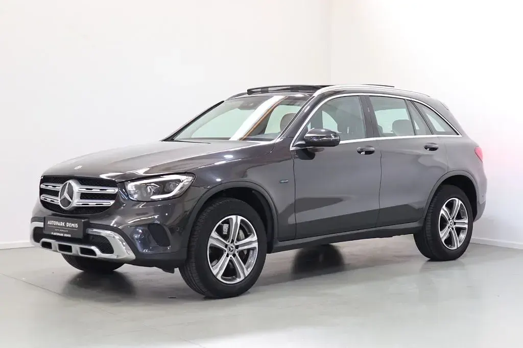 Gebraucht Mercedes GLC300 194 PS (142 kW) 2021 Grau SUV