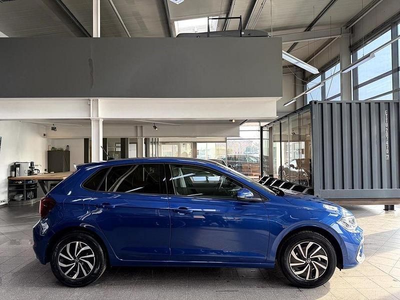 Gebraucht VW Polo Life 95 PS (69 kW) 2025 Reef blue metallic (metallic) Limousine