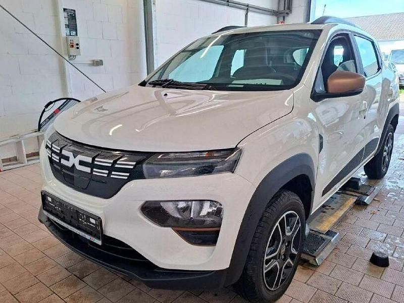 Weiß Gebraucht 2023 Dacia Spring Extreme Kleinwagen | 14.997 € (Guter Preis) - Bild 1/4