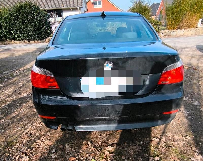 Gebraucht BMW 520 170 PS (125 kW) 2007 Schwarz Limousine