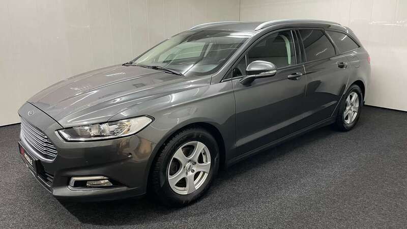 Grau Gebraucht 2016 Ford Mondeo Kombi | 13.700 € (Fairer Preis) - Bild 1/4