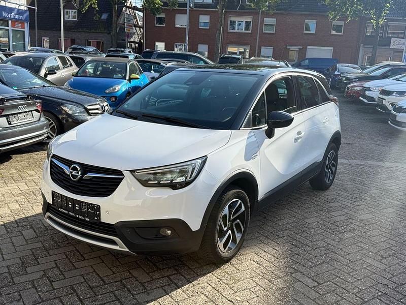 Weiß Gebraucht 2017 Opel Crossland Innovation SUV | 10.999 € (Fairer Preis) - Bild 1/4