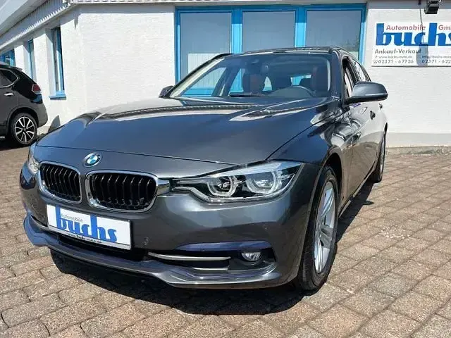 Gebraucht BMW 320 Sport Line 190 PS (139 kW) 2017 Mineralgrau metallic Kombi