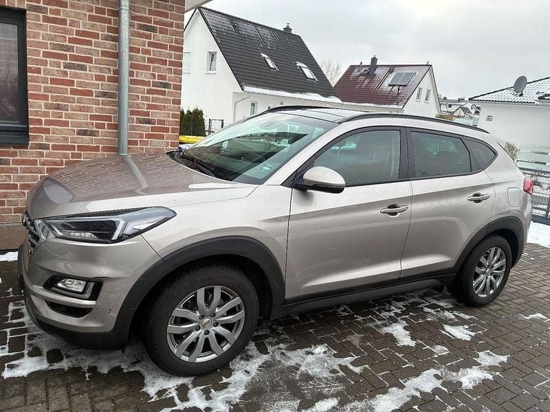 Gebraucht Hyundai Tucson Style 177 PS (130 kW) 2019 Beige SUV