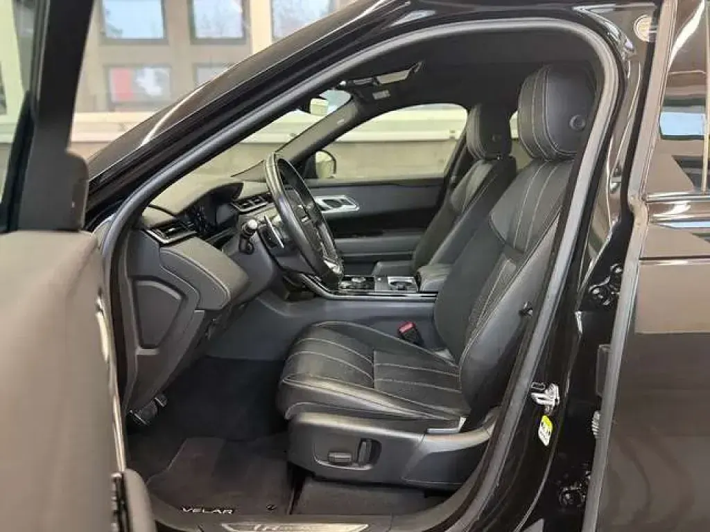 Gebraucht Land Rover Range Rover 241 PS (177 kW) 2018 Santorini black (metallic) SUV