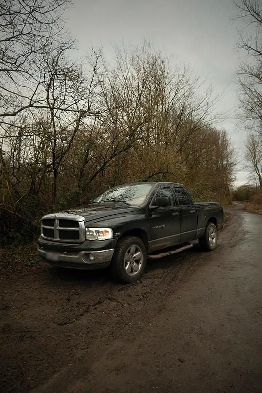 Second-hand Dodge Ram 350 CP (257 kW) 2004 Negru Pickup