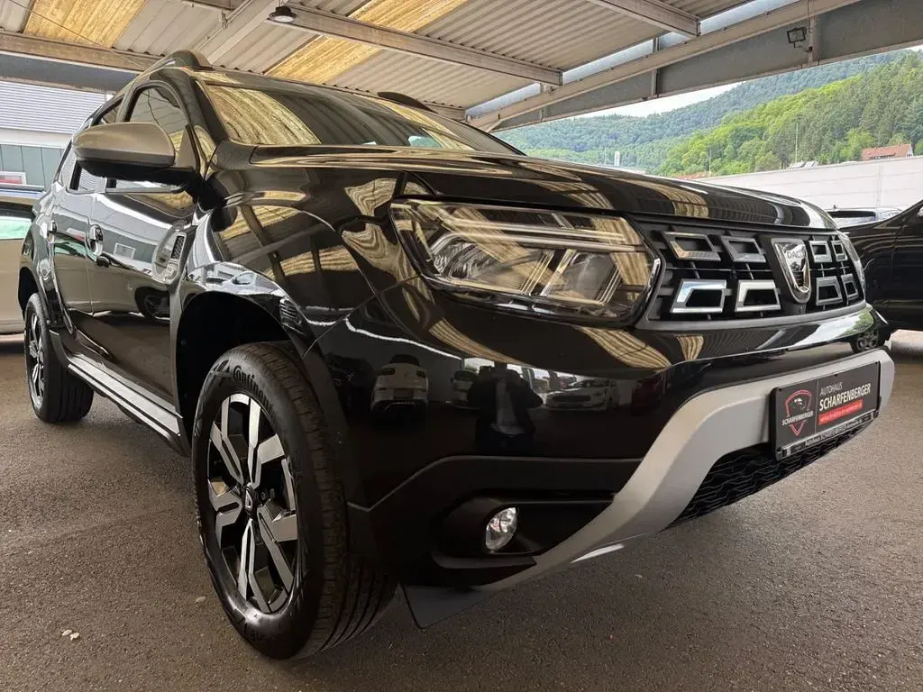 Gebraucht Dacia Duster Prestige 131 PS (96 kW) 2023 Schwarz SUV