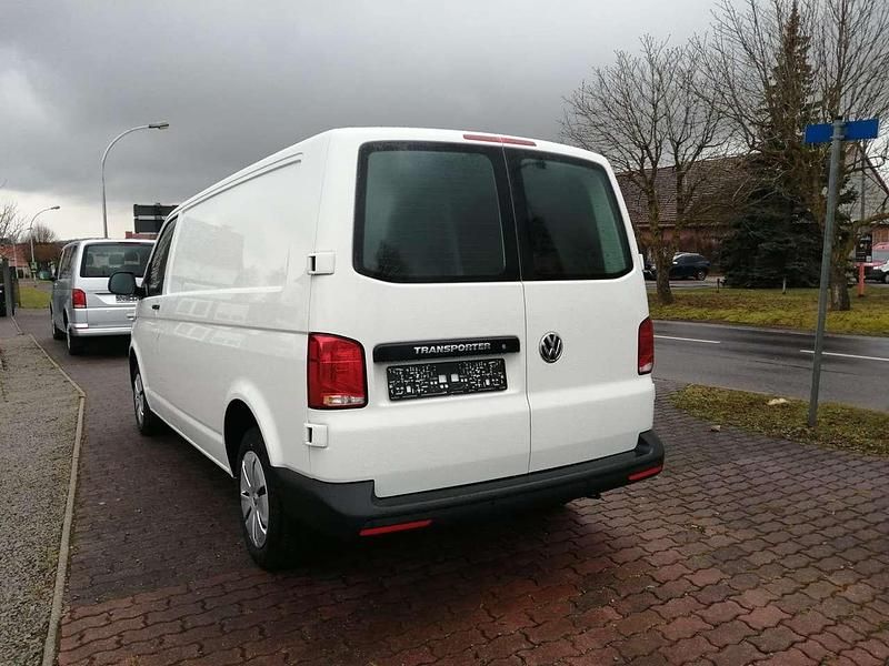 Gebraucht VW Transporter 150 PS (110 kW) 2024 Candyweiß Van