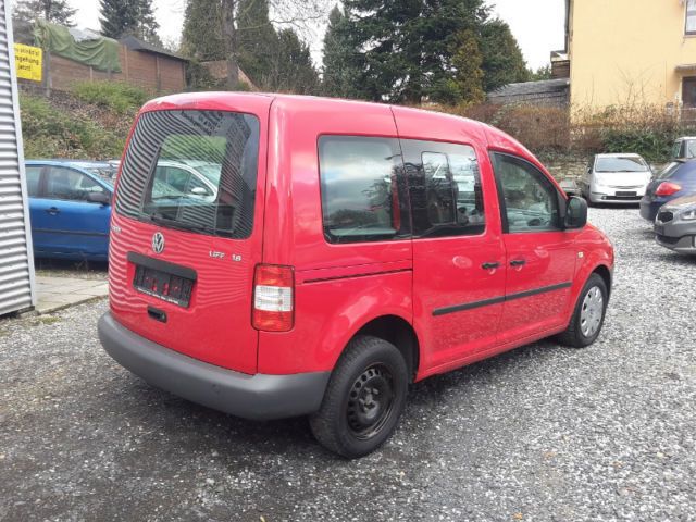 Gebraucht VW Caddy Team 102 PS (75 kW) 2008 Rot Van / Kleinbus