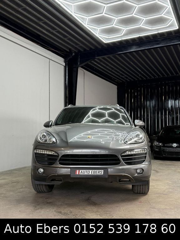 Grau Gebraucht 2010 Porsche Cayenne S SUV | 15.999 € (Superpreis) - Bild 1/4