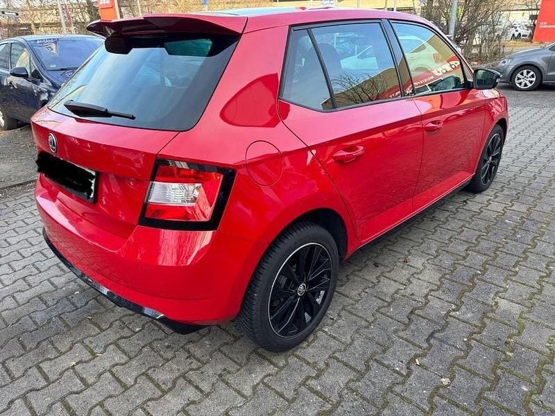 Gebraucht Skoda Fabia Monte Carlo 110 PS (80 kW) 2016 Rot Limousine