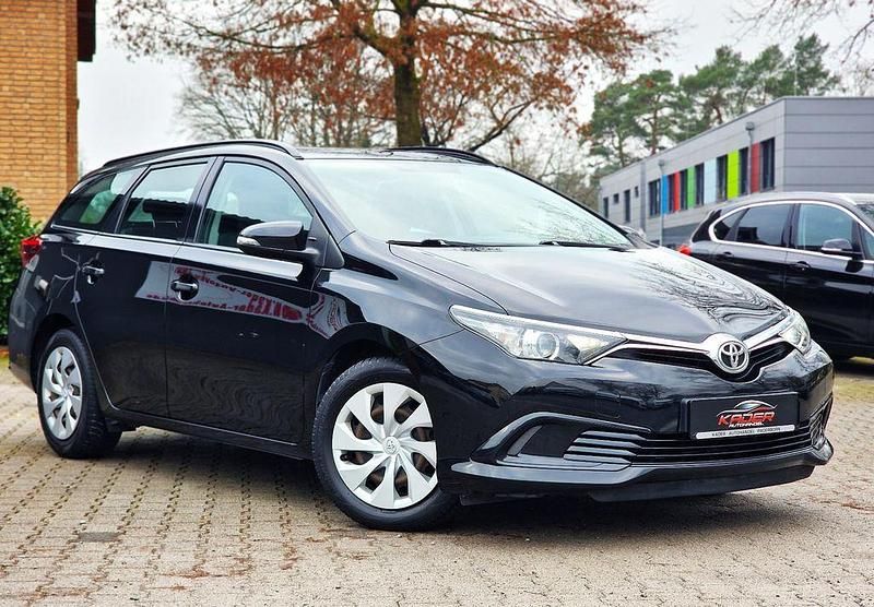 Schwarz Gebraucht 2016 Toyota Auris Touring Sports Cool Kombi | 8.990 € (Fairer Preis) - Bild 1/4