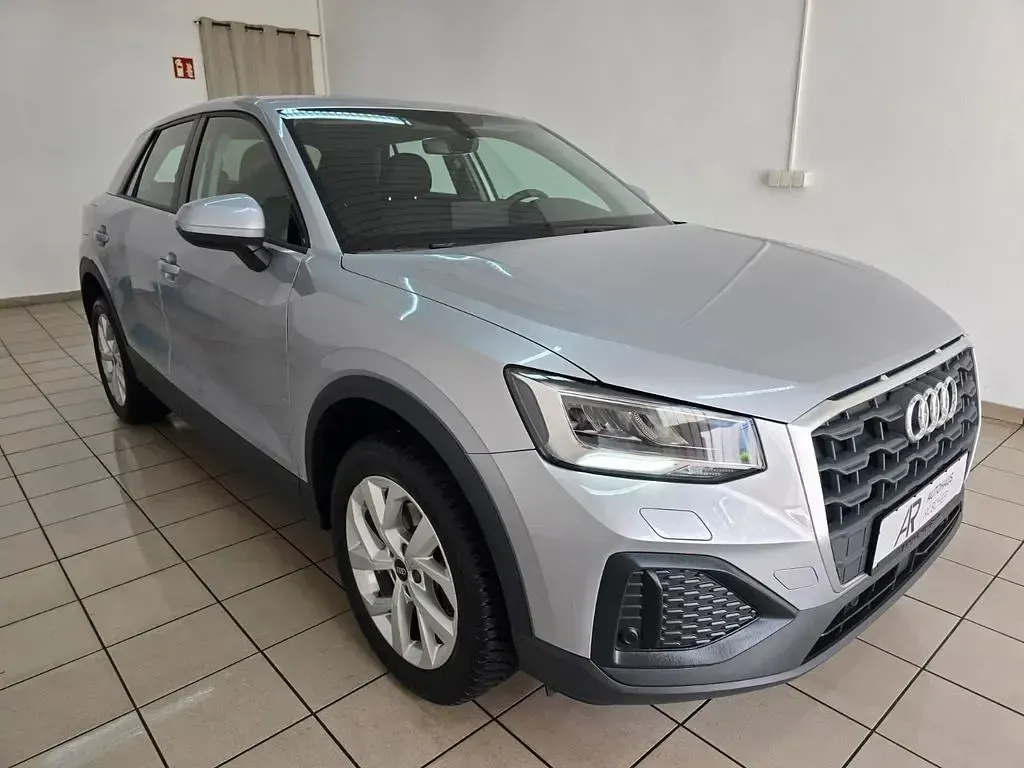 Gebraucht Audi Q2 150 PS (110 kW) 2022 Silber SUV